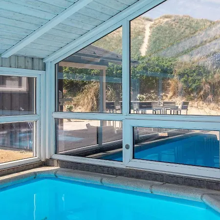 12 Person Holiday In