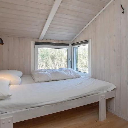 12 Person Holiday In Holiday home
